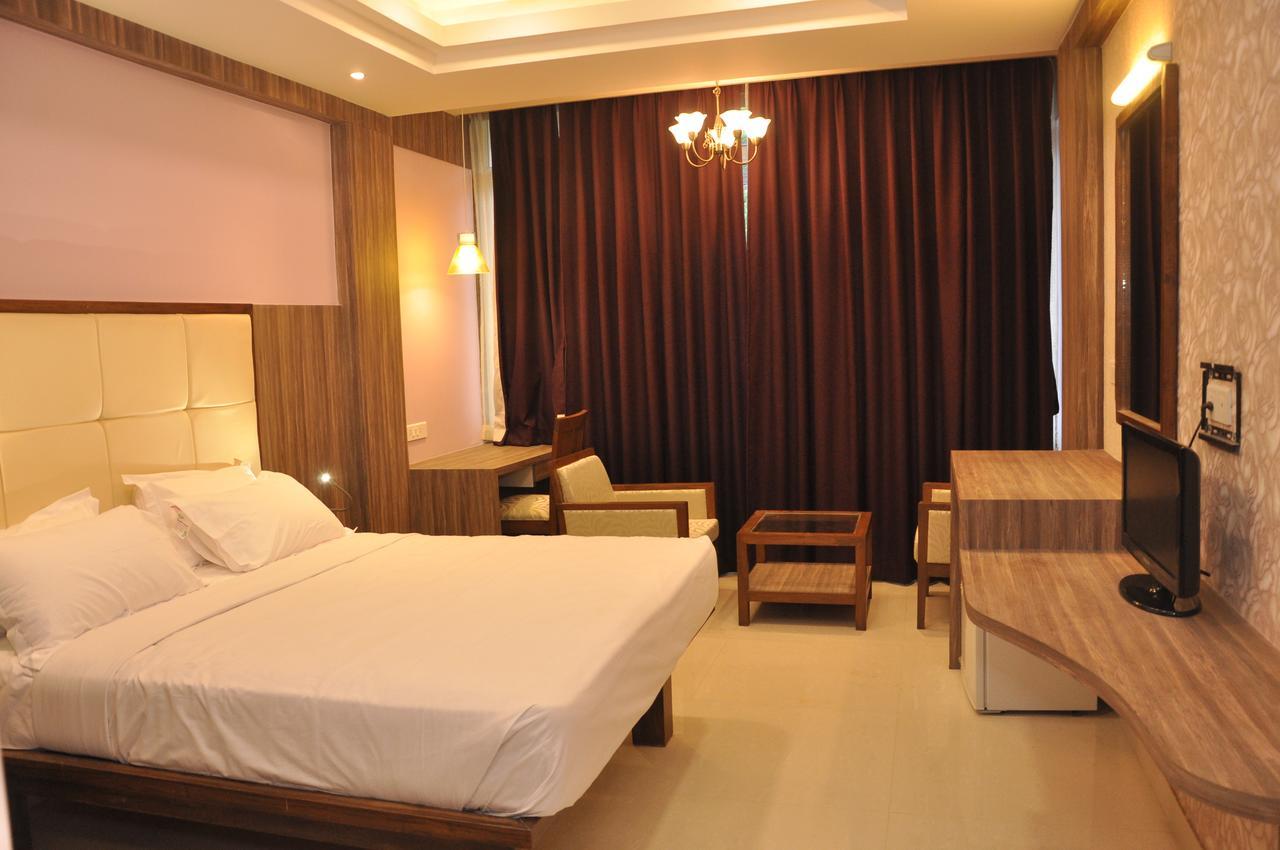 Panaji Residency Hotell Eksteriør bilde